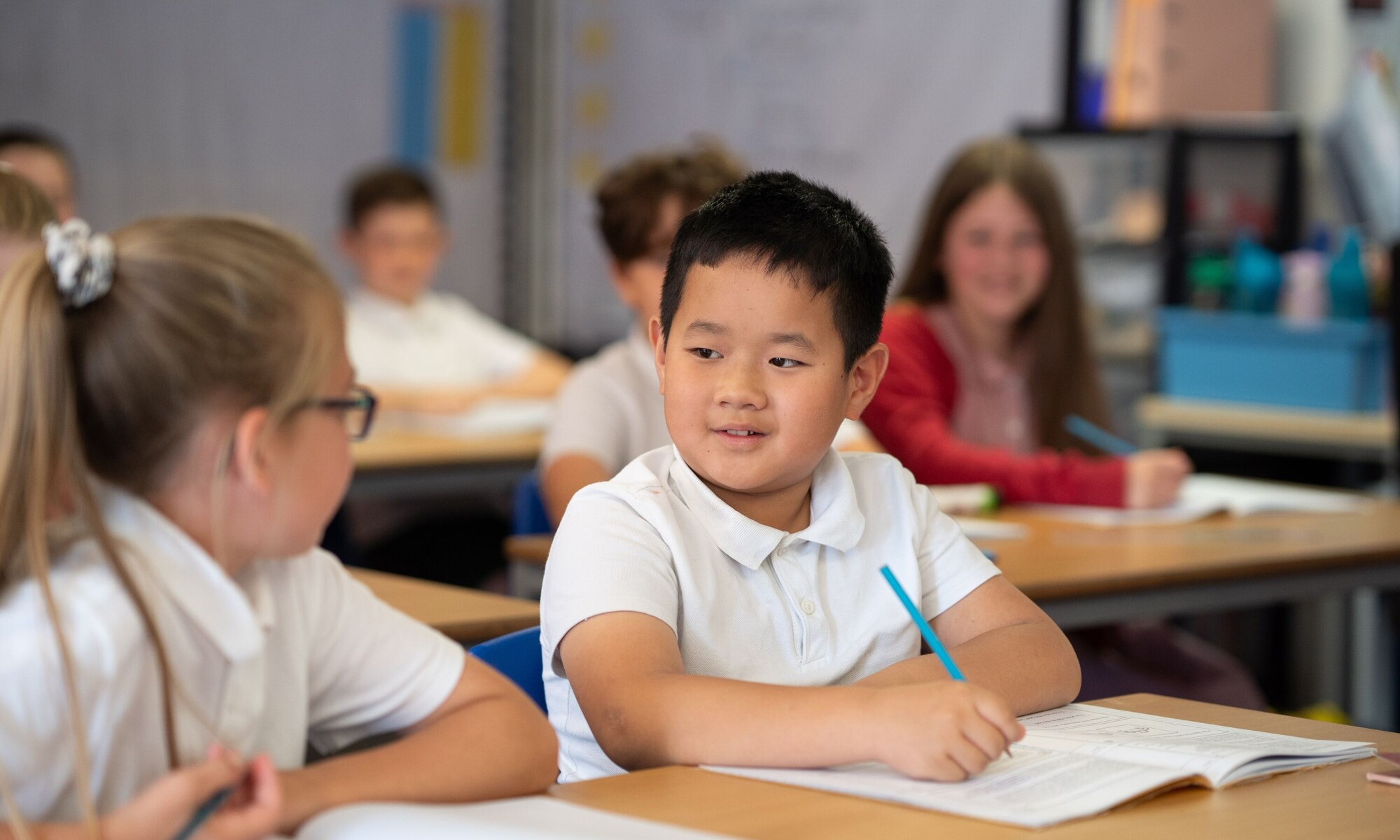 Heybridge Primary School pupils working together on an exercise